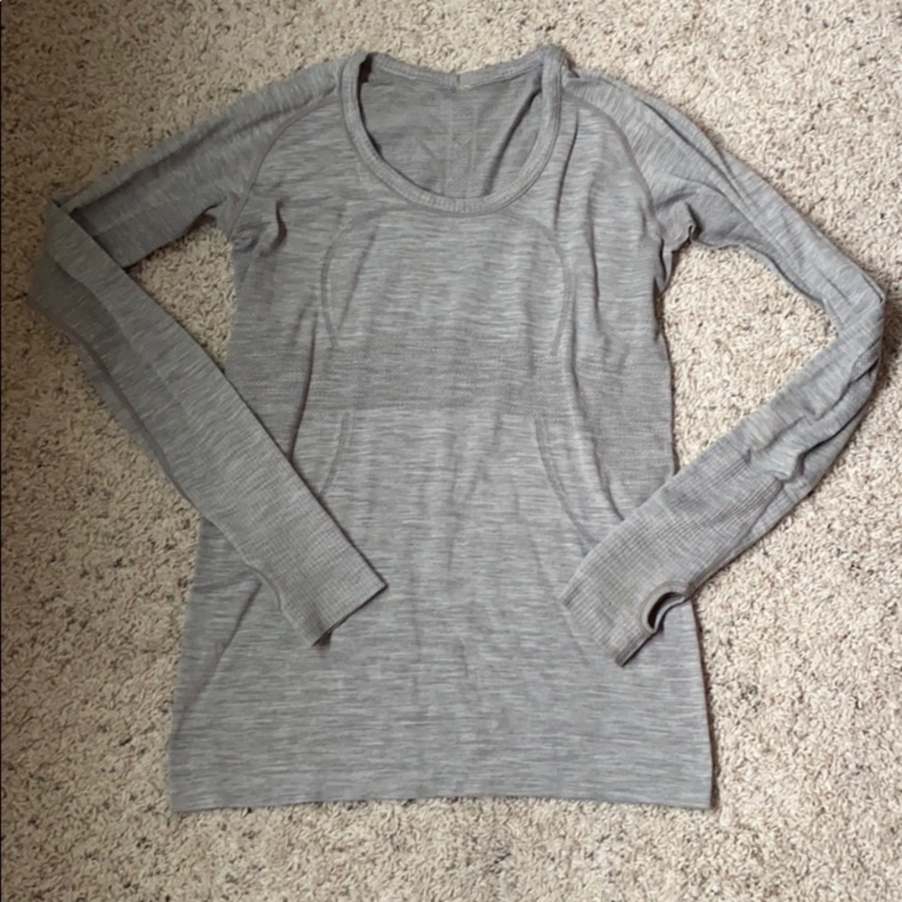 10 - Lululemon Swiftly Scoop-neck Long-sleeve